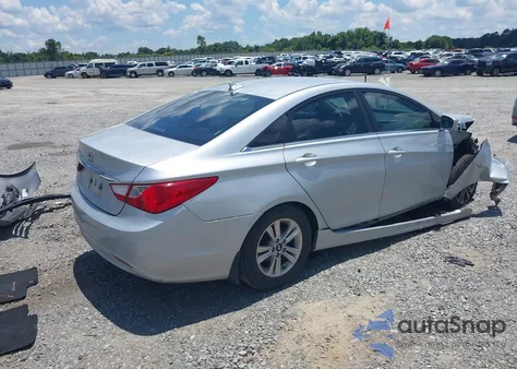 2013 Hyundai Sonata Gls z USA, uszkodzony, nr VIN 5NPEB4AC1DH714485